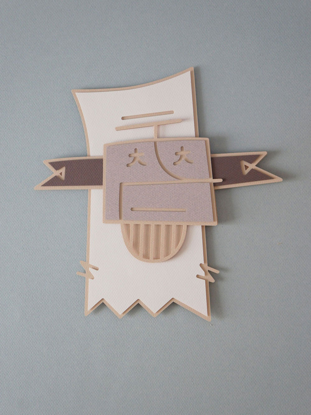 Illustration en papier HENRY en couleur Gris Ciel, creation originale de Chez Matou. Disponible en formats 21x30 cm et 30x40 cm.